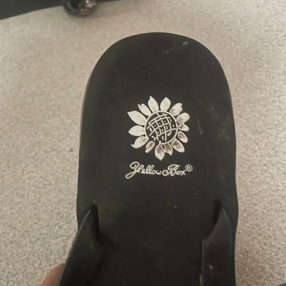 Yellow Box Alanna Womens 11 Black Rhinestone Wedge Flip Flop Sandals Sparkle Y2K - Picture 2 of 5